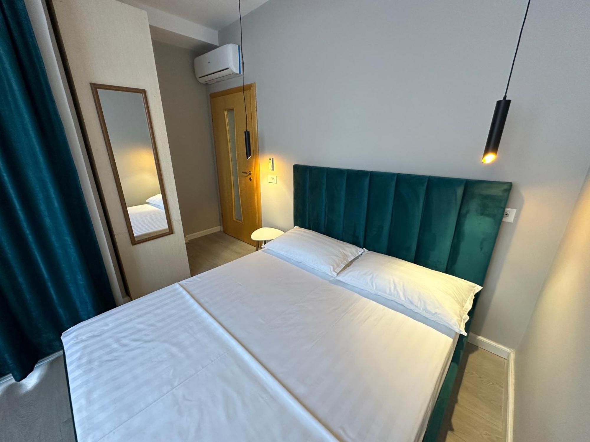 Xhimi'S Seaside Apartments Durrës Esterno foto